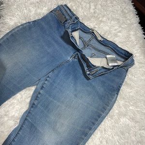 Women’s Levi 512 Jeans